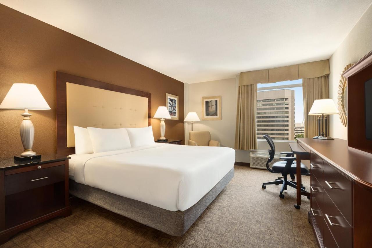 Crowne Plaza Crystal City-Washington, D.C. By Ihg Арлингтон Экстерьер фото