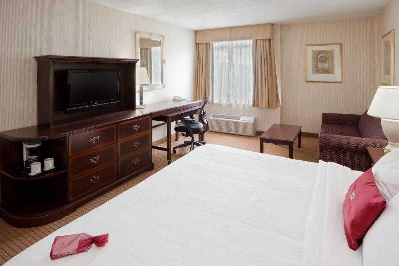Crowne Plaza Crystal City-Washington, D.C. By Ihg Арлингтон Экстерьер фото